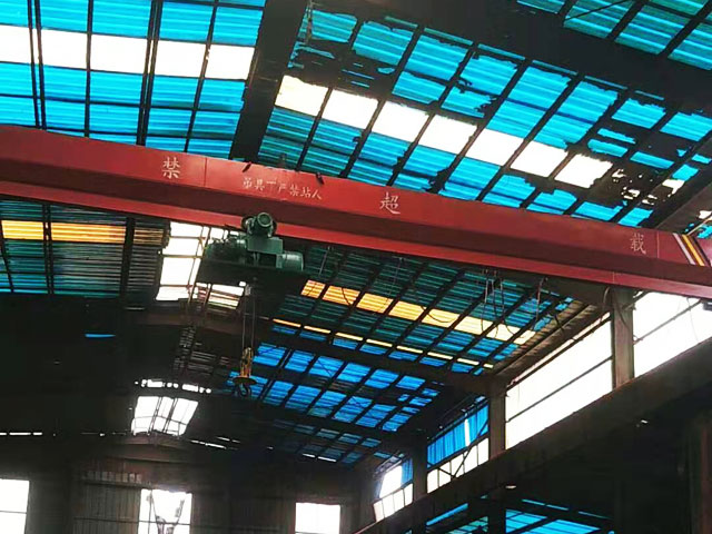 單梁起重機(jī)